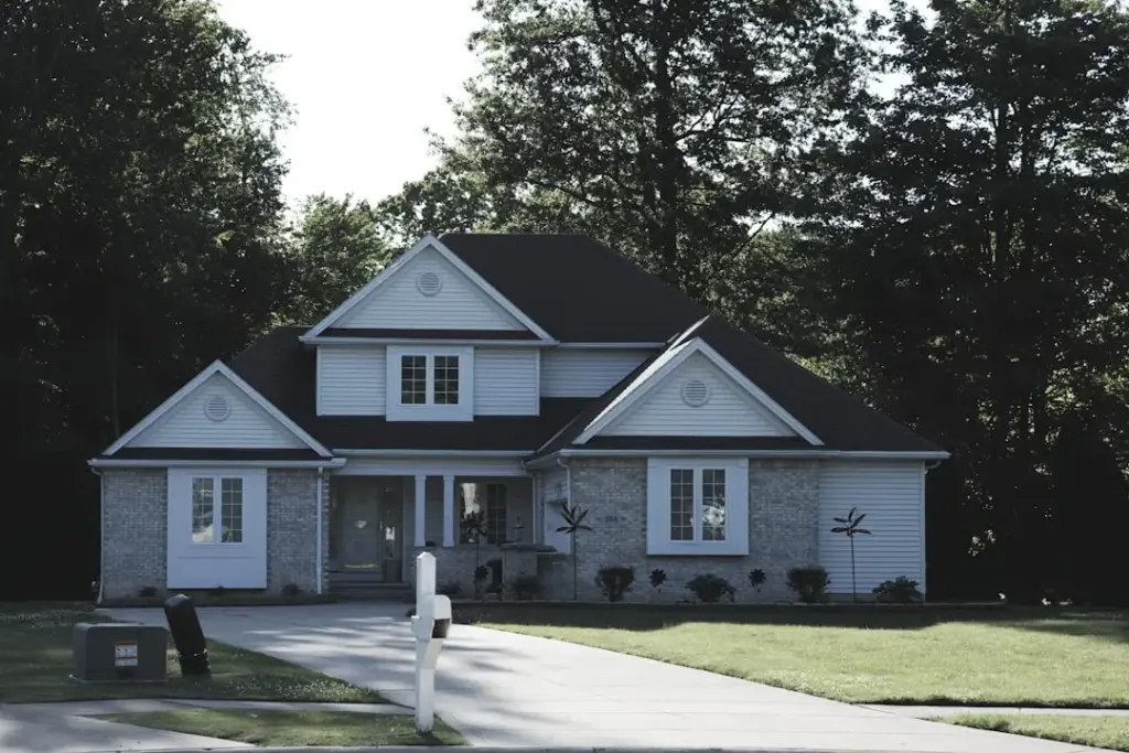 Vinyl Siding vs Fiber Cement Cost 2025 Comparison: Which One is Right for You? Vinyl Siding vs Fiber Cement Cost 2025 Comparison: Which One is Right for You?